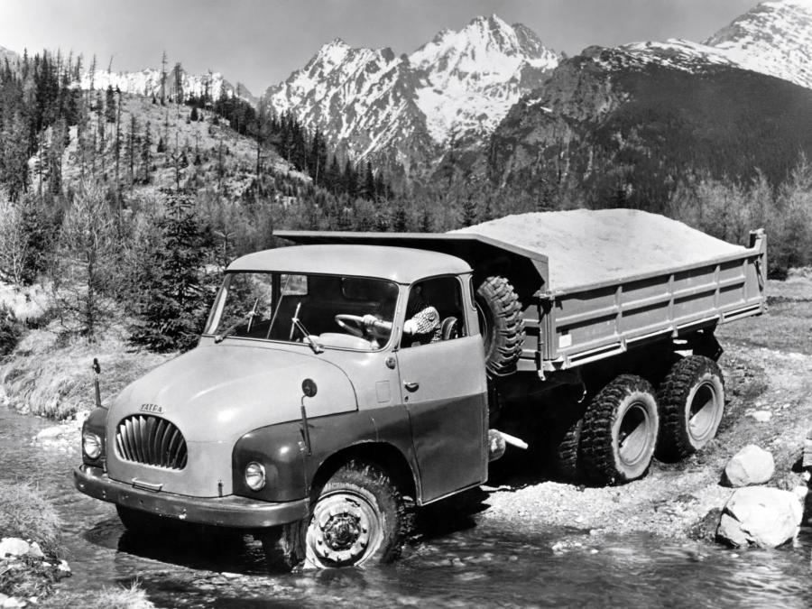  Tatra T138 S3 6x6 1958 года  (фото 1 из 6)